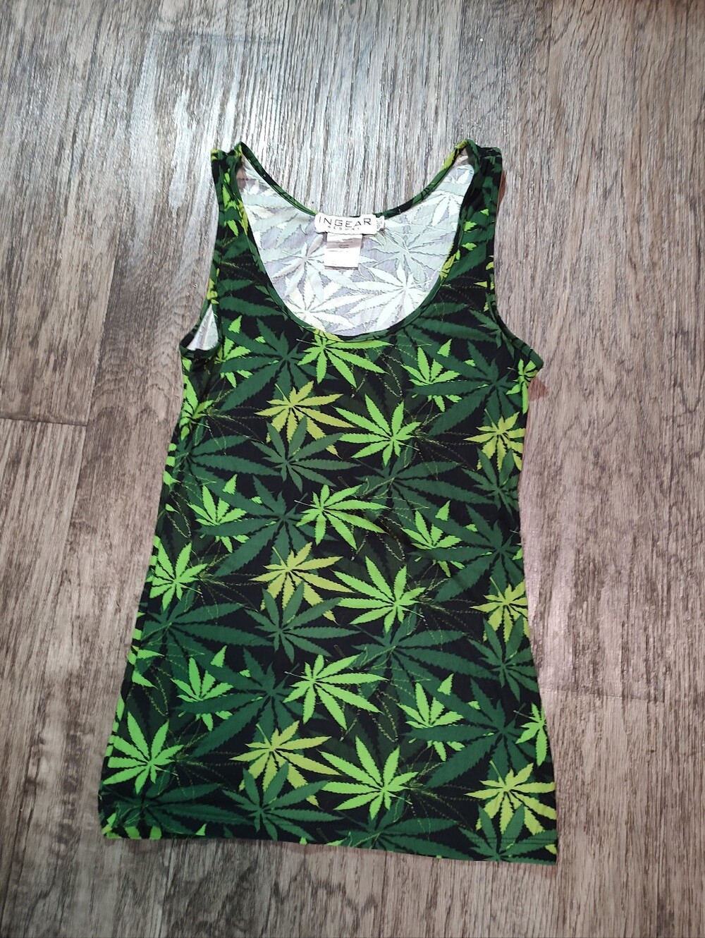 INGEAR Resort Graphic Tank Top Size S/m